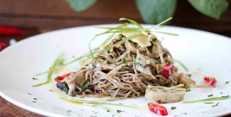 Vegan cooking workshop with valtheveganchef